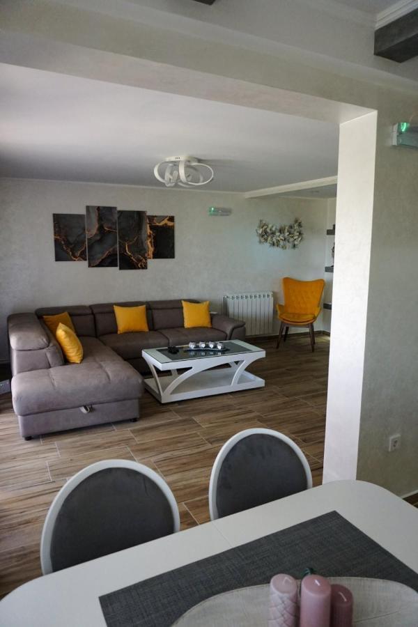 זבליאק Vila Durmitor Nest Krstajic מראה חיצוני תמונה