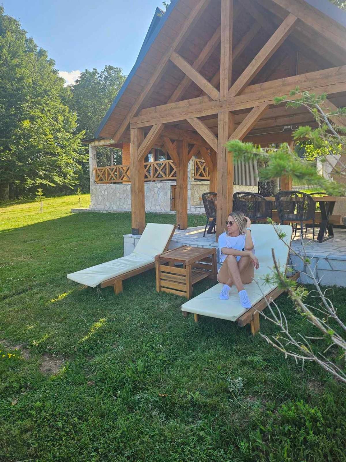 זבליאק Vila Durmitor Nest Krstajic מראה חיצוני תמונה